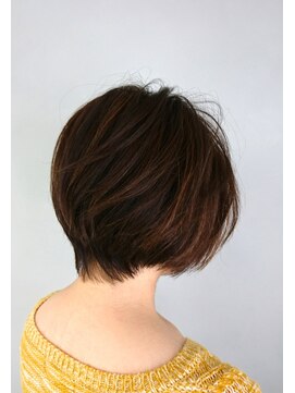 ブリス(VLISS) くびれショート_ミニマムボブジグザグバング