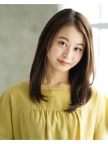 ウタ&nbsp;サラリとまとまるナチュラルストレート☆