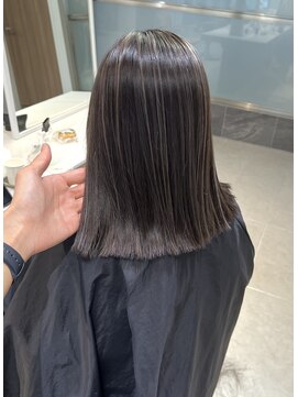 ウェイビィ 藤沢(WAVY) ストレートで馴染むハイライト♪