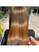 ヴィオラスバイポッシュ ギンザ(Violus by Posh GINZA)&nbsp;絹髪矯正by髪質改善