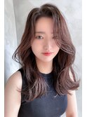 マロンベージュ/斜めバングくすみベージュグレージュ韓国風巻き