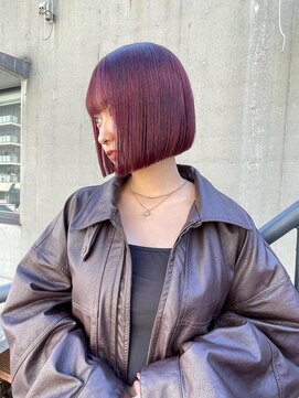 ジーナ(XENA) マチルダボブ×ブリーチカラー×レッドカラー(渋谷)