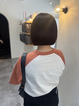 エハプラスマウナ(Eha+MAUNA) ぱつっとボブ