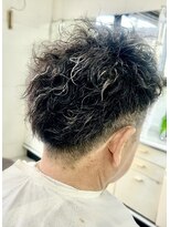 クリッパー (CLIP-PER) 流行のツーブロ　と　ツイスパ　ちょい悪オヤジ！