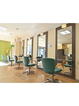 【お客様の気持ちを大切に新しいスタイルを】丁寧なカウンセリング×抜群の技術で"あなたに似合う"をご提供