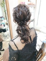 ロカット サロン(Roquat Salon) ローポニーロングアレンジ 【ヘアアレンジ 袴/立川/立川駅】