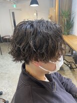 エルオム(EL.HOMME)&nbsp;【YUKI】センターパート×スパイラルパーマ