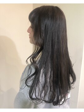 ラべリー 池袋(LOVELEY) ブルーブラック　ヘアカラー　【池袋】