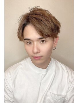 リークフー(Ree cu fuu) 20代30代40代 アップバングのニュアンスパーマ