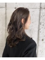 シェノン(Chainon) ハイレイヤー／グレージュカラー／髪質改善トリートメント