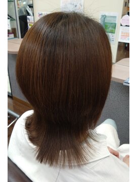 星川美容室 八木橋店 ミディアムレイヤー