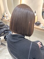 ヒビヲ(HIBIO) ショートボブタッセルボブ切りっぱなしボブハイトーンカラー韓国