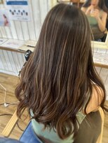 コージー リゾート バイ アンツ 茅ヶ崎駅前店(cozy resort by ANT'S)&nbsp;デザインカラー/レイヤーカット/ウェットヘア/オリーブベージュ