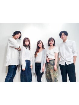 女性ならではの細やかな気配りと提案で、あなたの魅力を引き出します♪髪のお悩みも気軽に相談を◎