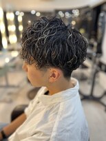 トモズヘアデザイン(Tomo's Hair Design)&nbsp;波巻きハイライト