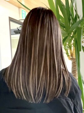 プティ(PUTY) 神戸三宮　ハイライト　バレイヤージュ