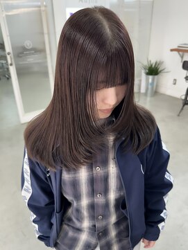 オー(OOO) レイヤー×くすみブラウンカラー