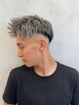 ルースト 西院店(ROOST)&nbsp;ツイストホワイトジェットモヒカン