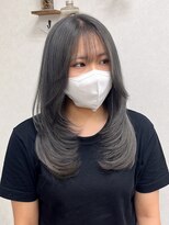 リングバイモアムー(Ring by Moremuu)&nbsp;レイヤーカット　レイヤースタイル