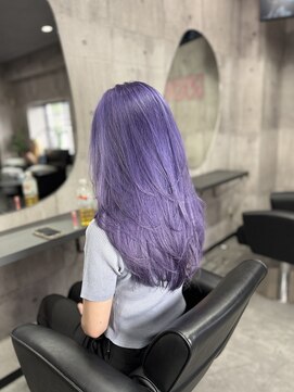 ノーン(NONE) レイヤーカット×ブリーチカラー