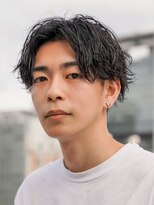 トラスト ザ バーバー 東京駅八重洲店(TRUST the Barber)&nbsp;波巻きセンターパート/波巻きパーマ/センターパート