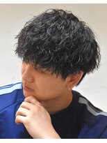 フリーク バーバーショップ 都島店(FREAK BARBER SHOP)&nbsp;黒髪縦落ちツイストスパイラルパーマ王道マッシュ