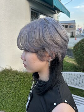 ヘアーショップ オズ(hair shop oz) シルバー×ブラック