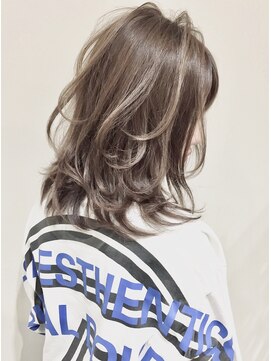 ニューヨークニューヨーク 大久保店(NYNY) 外国人風ハイライト×ミルクティーベージュ