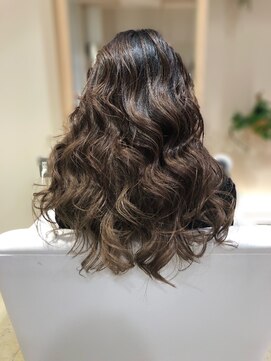 シアン 栄店(CYAN.) 【デザインカラー】ハイライト×ベージュ