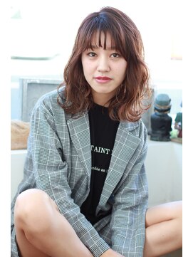 カルム(calmost) ラフウェーブミディアム＊ 小机 美容室