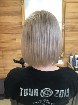 レガロ(REGARO) ホワイトベージュ