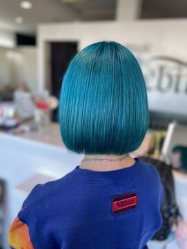 メビウス(Mebius) ハイトーンボブ