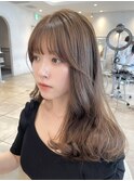 小顔バンク/ミディアムヘア/シルキーベージュ/ふんわりカール