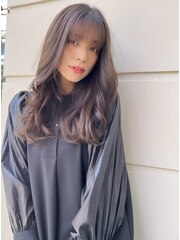 韓国ヘア　ニュアンスカラー　綺麗めヘア