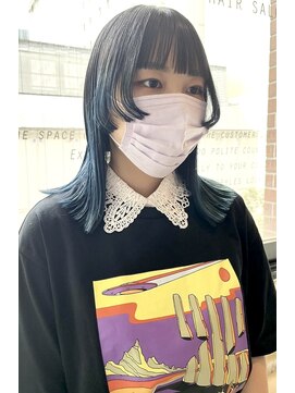 エイト 福岡天神店(EIGHT fukuoka) ブルーグリーン