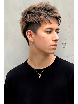 トルネード(TORNADO) ツーブロックハイトーンショート　n1.8