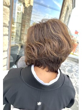 ディーボーイ 健軍店(D-BOY) ハイライト/ベージュ/ショートボブ