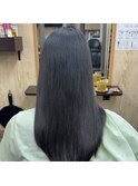 ふくらみ抑えるロング|多毛さん向け縮毛矯正