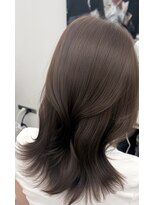 アマトウキョウ アユンチェ(AMA TOKYO×AYUNCHE) 韓国ヘア 透明感カラー 2wayバング レイヤーカット 顔周り