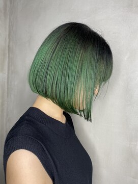 ディーバ 渋谷(D.I.E.V.A) 10代20代30代バレイヤージュシャドールーツ切りっぱなし