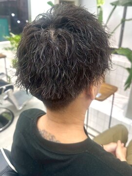 ラギッド 大野城店(RUGGED) ツイスパ メンズパーマ ショートパーマ 刈り上げ 20代
