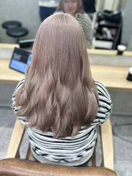 white beige [ダブルカラー／ブリーチ／髪質改善]