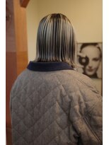 チャプター 問屋町(chapter)&nbsp;髪質改善外はねボブブロンドベージュアンブレラカラー韓国ヘア