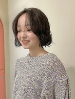 ヒビヲ(HIBIO) 切りっぱなしボブタッセルボブダブルカラーオリーブベージュ