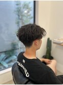 メンズツーブロックシャドウパーマアップバングフェードツイスパ