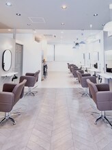 アグ ヘアー イット 九大学研都市店(Agu hair itt) juke 福重