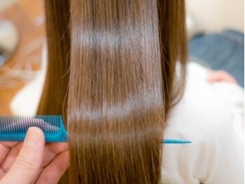 ニコ ヘアー(nico hair)の写真/丁寧に創りこんだ計算づくの繊細なカット技術×ココナッツ矯正で、あなたの"髪の理想"を実現してくれる♪