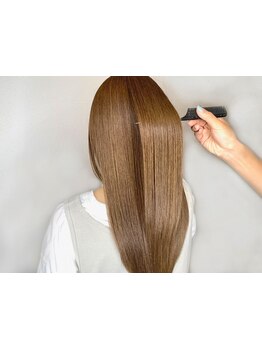 『treatment』に保湿・補修を+αで提案♪QuatreオリジナルアレンジでTrは効果絶大!うる艶ヘアを提供します!
