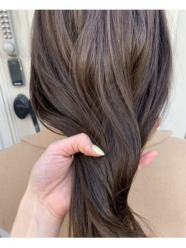 ロイジー(roijir) 【roijir  表参道】柔らかオリーブブラウン