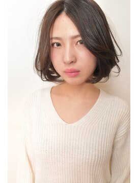 ロア(Loa) ショートボブ